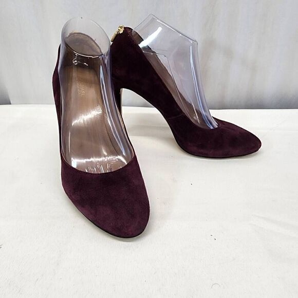 Michael Kors Burgandy Suede Heels Lock Hardware Size 8.5 - Picture 2 of 12